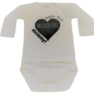 Rompertje mama moederdag Happy first mothers day mommy  | Lange mouw | wit | maat 74/80 Eerste Moederdag  cadeau bekendmaking zwangerschap aanstaande baby jongen meisje unisex