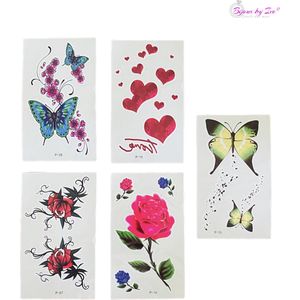 Bijoux by Ive - 5 Water overdraagbare tattoo / tatoeage velletjes - Bloemen - Vlinders en hartjes - Set 11