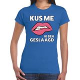 Kus me Ik ben Geslaagd t-shirt blauw dames - feest shirts dames - geslaagden kleding