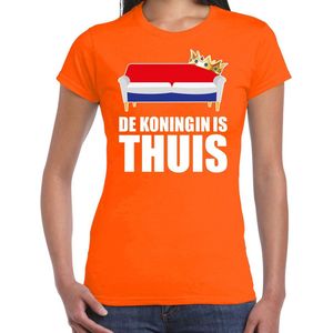 Koningsdag t-shirt de Koningin is thuis oranje voor dames - Woningsdag thuisblijvers / Kingsday thuis vieren M