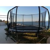 Avyna trampoline veiligheidsnet rond Ø430 cm (14) - Zwart - Gebogen palen - Royal Class