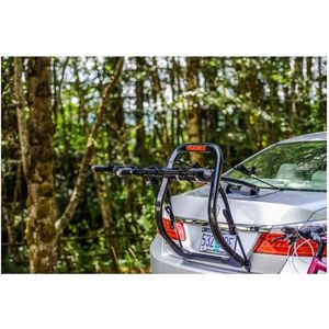 Tesla Fullback 3 Fietsendrager Yakima Kofferbak Fietsdrager 3 electrische fietsen Auto Fietsendragers Accessoires