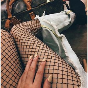 New Age Devi - ""Netpanty-Zwart: Sexy Lingerie voor Een Perfecte Look