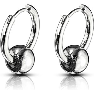 Oorbellen Captive Ball action ringen ©LMPiercings