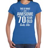 Awesome 70 year - geweldige cadeau t-shirt blauw dames - Verjaardag cadeau
