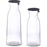 2x Glazen karaffen met siliconen deksel 700 ml en 1000 ml - Zeller - Keukenbenodigdheden - Tafel dekken - Koude dranken serveren - Karaffen/schenkkannen met dop