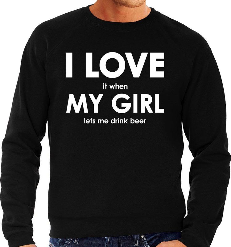 Bellatio Decorations - T-Shirt - Zwart - Katoen - Grappige Tekst I LOVE it when MY GIRL lets me drink beer