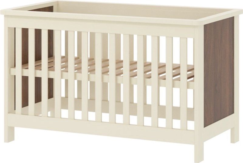 Born Lucky - Baby Bed Dallas - Kleur Crème - Materiaal Walnootlook
