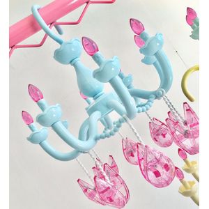 1Pcs Plastic Droogrek Japan Stijl Schattige Kroonluchter Hanger Magische Multifunctionele Thuis Opslag Rekken Voor Kleding Sokken ondergoed