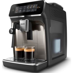Philips 3300 Series EP3326/90 - Espressomachine - 4 Soorten Koffie + Heet Water - Zwart / Chroom - + AquaClean Filter
