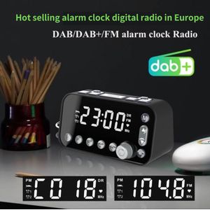 Led Digitale Wekker Multifunctionele Wekker Fm Dab Radio Met Led Scherm En Dual Usb Interfaces