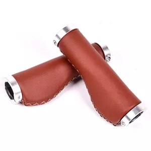 Gusti Lederen Stuurgreep – Phil A. Handvat, Bruin Echt Leer Met Metalen Ring, Roze Accent – Vintage Stijl Voor Fietsen