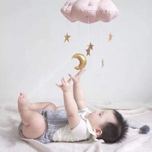 Baby Speelgoed Beddengoed Rammelaars Opknoping Ornament Slaapkamer Crib Muur Decor Wolken Golden Moon Sterren Stijl Foto Props Speelgoed 0-12 Maanden
