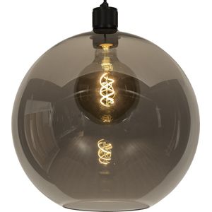 Zwarte hanglamp met bol van rookglas en prachtige zwarte fitting met mesh patroon
