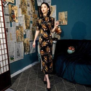 Sheng Coco Rayon Cheongsam Jurken Zwarte Zijde Banket Avondjurk Gouden Bladeren Afdrukken Qipao Lady Chinese Stijl Lange Qipao