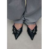 Sacha - Dames - Zwarte Slingbacks - Leer - Zilverkleurige Gespen