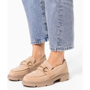 Manfield - Dames - Beige Suède Loafers - Goudkleurige Details