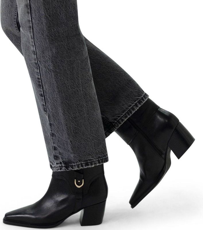 Manfield - Dames - Zwarte leren enkellaarsjes met hak