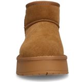 Manfield - Beige Velvet Snowboots - Dames - Nepbont - 3 cm Zool