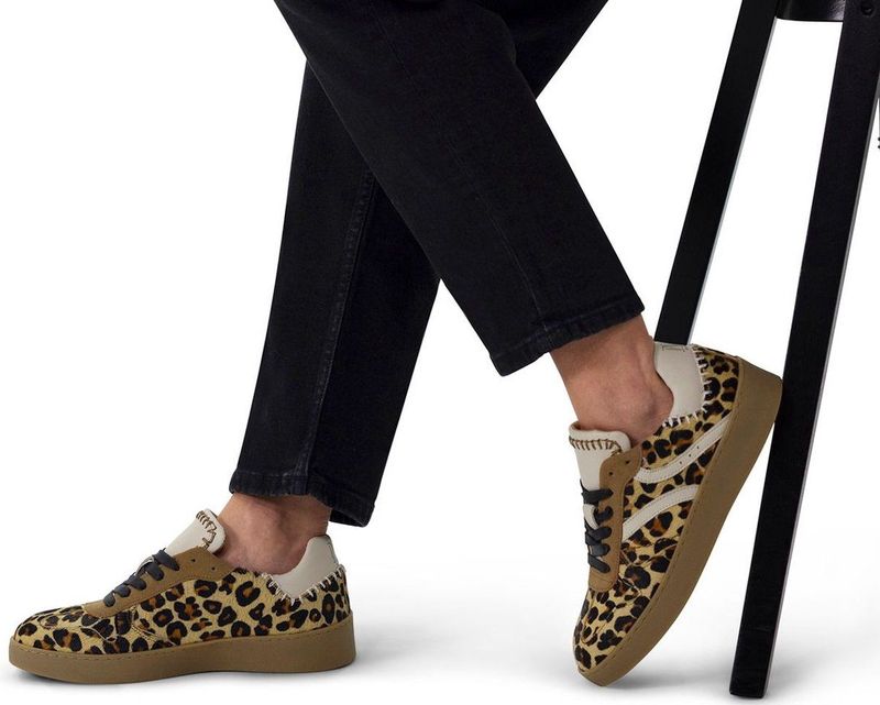 Manfield - Dames - Beige Zebraprint Sneakers - Suède Details