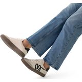 Manfield - Sneakers - Beige - Suède - Veterschoenen met Rubberen Zool