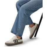 Manfield - Sneakers - Beige - Suède - Veterschoenen met Rubberen Zool