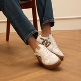 Manfield - Dames - Witte Leren Sneakers - Leopard Details - Dikke Zool 4 cm