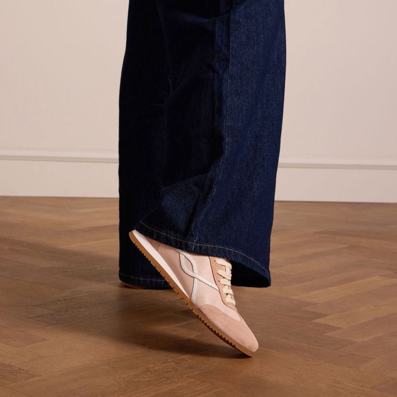 Manfield - Sneakers - Roze - Suède - Witte Details