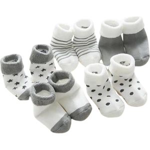 Winkrs - 5 paar New Born Baby Winter Sokken - Grijze Witte Sokjes voor Baby's van 0 - 9 maanden - Jongen/Meisje