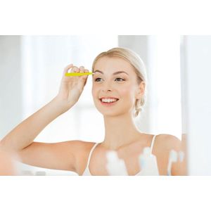 Epileer Pincet - Geel - RVS - Wimpers Pincet - Eyebrow Tweezer