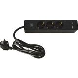 Stekkerdoos Met Ruimte Voor 3 Stekkers En 2 USB Stekkers Met Schakelaar En Randaarde, Snoerlengte 1,4 Meter Zwart zwart Excellent Electrics