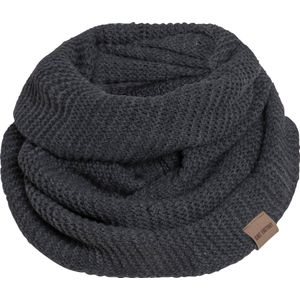 Knit Factory - Jamie Gebreide Colsjaal - Ronde Sjaal - Nekwarmer - Wollen Sjaal - Donkergrijze colsjaal - Dames sjaal - Heren sjaal - Unisex - Antraciet - One Size