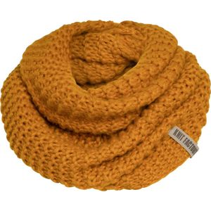 Knit Factory Alex Gebreide Colsjaal - Ronde Sjaal - Grof gebreid - Warme Wintersjaal - Nekwarmer - Wollen Sjaal - Gele colsjaal - Dames sjaal - Heren sjaal - Unisex - Oker - One Size