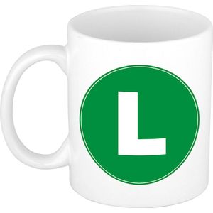 Mok / beker met de letter L groene bedrukking voor het maken van een naam / woord - koffiebeker / koffiemok - namen beker