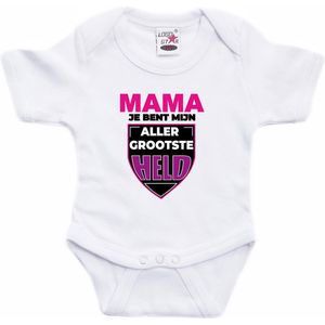 Bellatio Decorations - Rompertje - Wit - Mama Allergrootste Held - Baby
