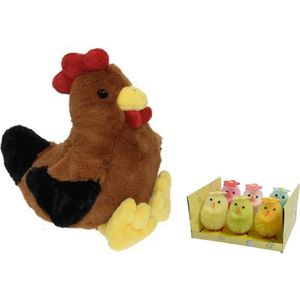 Pluche bruine kippen/hanen knuffel van 25 cm met 6x stuks mini gekleurde kuikentjes met bloem 6,5 cm