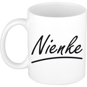 Nienke voornaam kado beker / mok sierlijke letters - gepersonaliseerde mok met naam