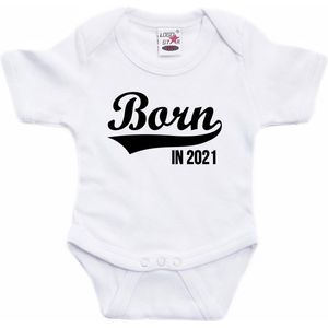 Born in 2021 cadeau baby rompertje wit babys - Rompertjes
