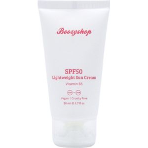 Boozyshop ® Hydraterende Dagcrème SPF50 - Zonnebrand gezicht - Gezichtscrème - Beschermt tegen UVA/UVB en photo-aging- Met Vitamine B5 - Verzacht en kalmeert - Alle huidtypen - 50 ml