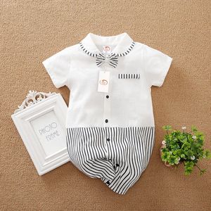 Nezr® Newborn Baby Kleding Set - Jongens en Meisjes Romper - Kraamcadeau - Babyshower Cadeau - 0-3 Maanden