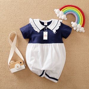 Nezr® Baby Kleding Set - Jongens en Meisjes Romper - Kraamcadeau - Babyshower Cadeau - 3-6 Maanden