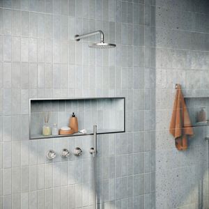 Complete Thermostatische Douche InBouwSet Hotbath Archie Met 2 stopkranen Met Plafondbuis 30 CM En 20 CM Hoofddouche (8mm dik) Geborsteld Messing PVD