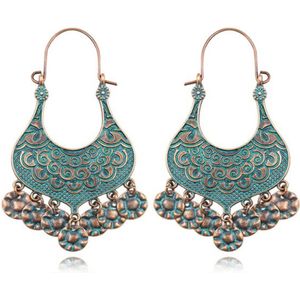 Bronzen groene dames oorhangers met details en 7 bedels