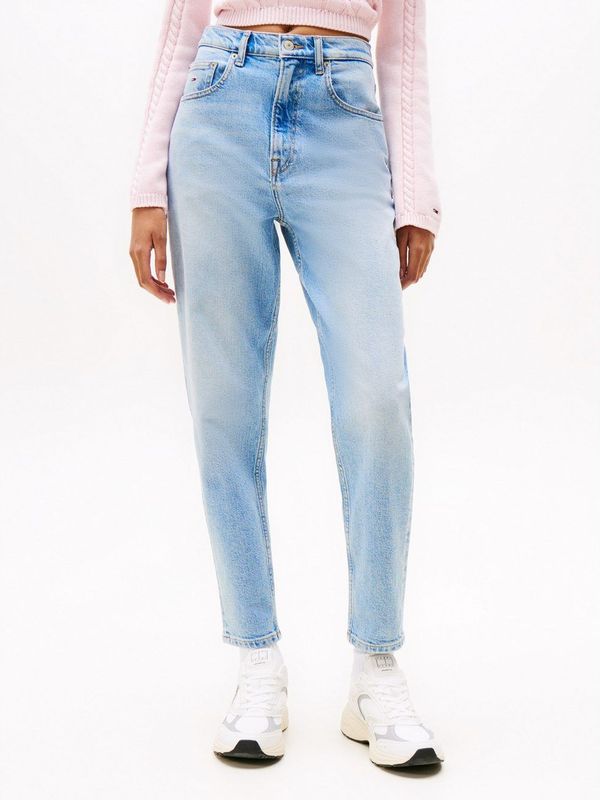 Tommy Jeans - MOM JEAN UH TPR BI0112 - Tapered Jeans - Licht Denim