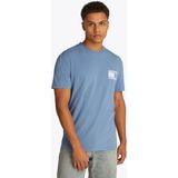 Tommy Jeans Kurzarmshirt "TJM REG PAISLEY FLAG TEE EXT", Mit Rundhalsausschnitt