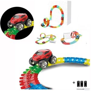 Verwisselbare Changeable Track 192 Delige Spectaculaire Flexibele Autobaan met Auto met LED Verlichting en Verwisselbare Carrosserie Cadeau voor Jongens Meisjes met Batterijen