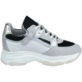 Giga Sneaker - Grijs met Witte en Zwarte Accenten