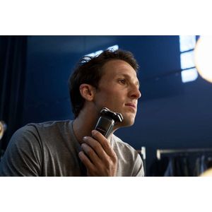 Philips Shaver Series 8000 - Elektrisch scheerapparaat - nat en droog scheren