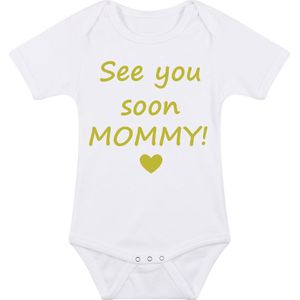 Baby rompertje met leuke tekst | See you soon mommy! |zwangerschap aankondiging | cadeau papa mama opa oma oom tante | kraamcadeau | maat 80 wit goud