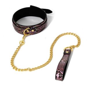 Snake Holographic PU Collar with Gold Chain Pink | Halsband Holografisch met Slangenprint Roze